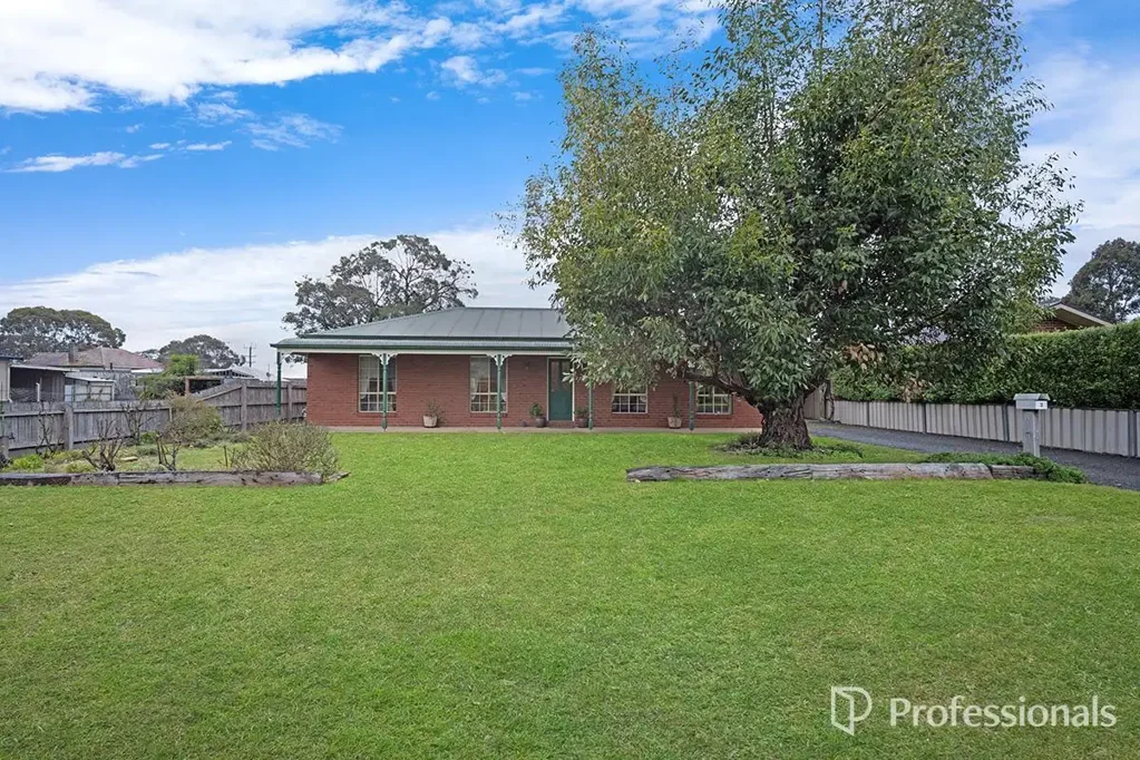 3 Bayley Street, Hamilton, VIC 3300
