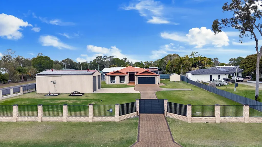 Wondunna 4ਬੈੱਡਰੂਮ Quality, Space & Lifestyle on 2,201m²