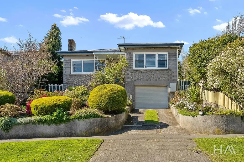 17 Leslie Street, South Launceston, TAS 7249