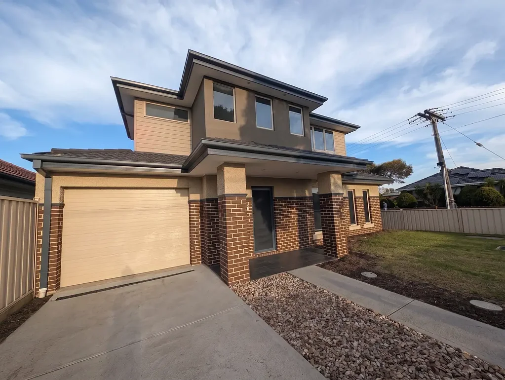 Stand out three bedroom townhouse with street frontage