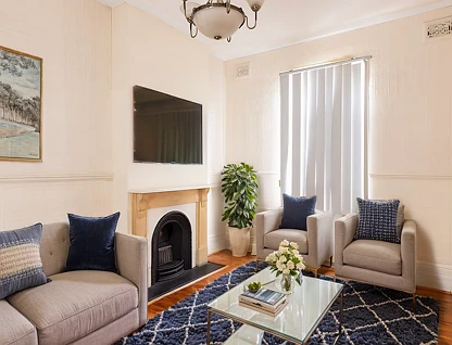 15 Provincial Street, Auburn, Parramatta (Northwest suburbs), 2 રૂમ, 1 બાથરૂમ, House