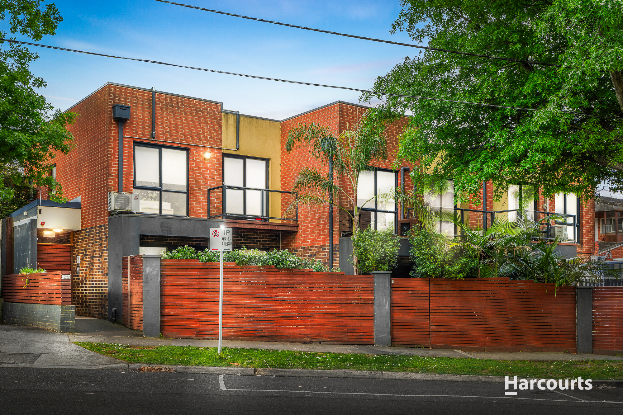 UNIT 6 2-4 PARK RD, SURREY HILLS VIC 3127, 0 habitaciones, 0 baños, Unit