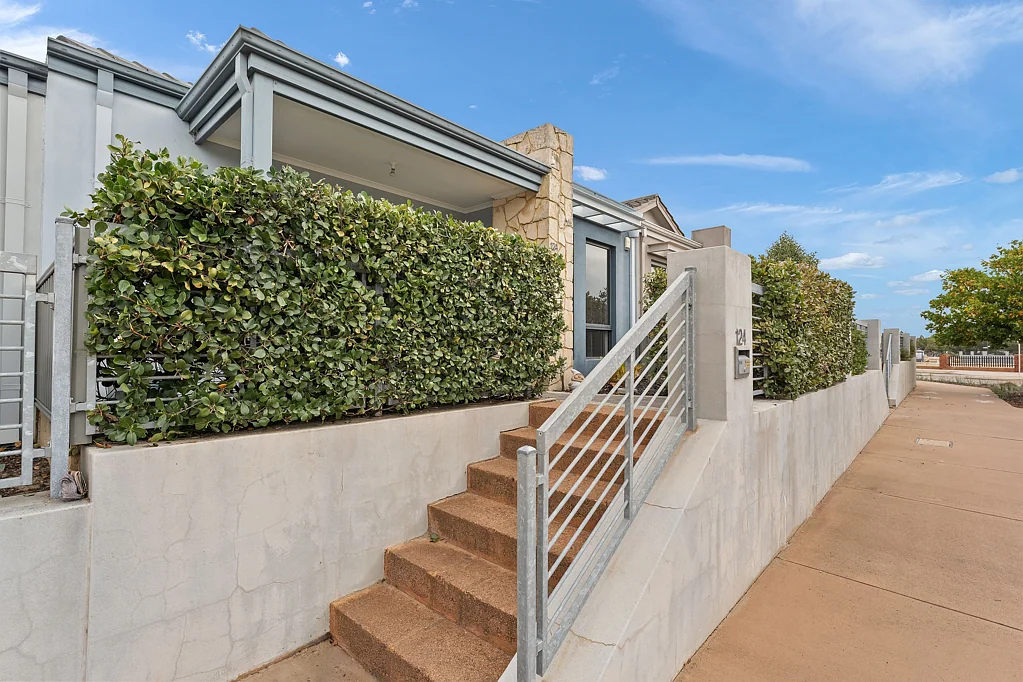 124 Mead Street, Byford, WA 6122