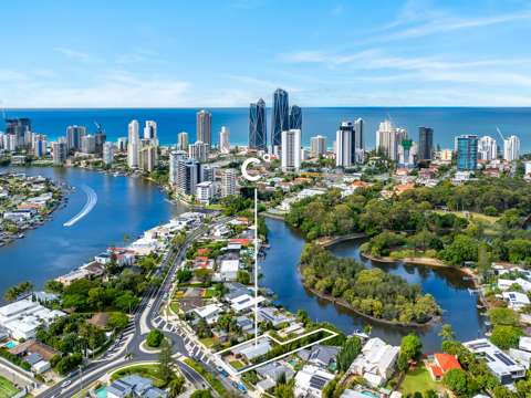 Broadbeach Waters 3 Bedroom Renovate, Rebuild or Reside