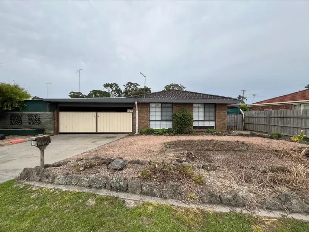 Spacious Family Living and Close to Schools - Right Here In Traralgon