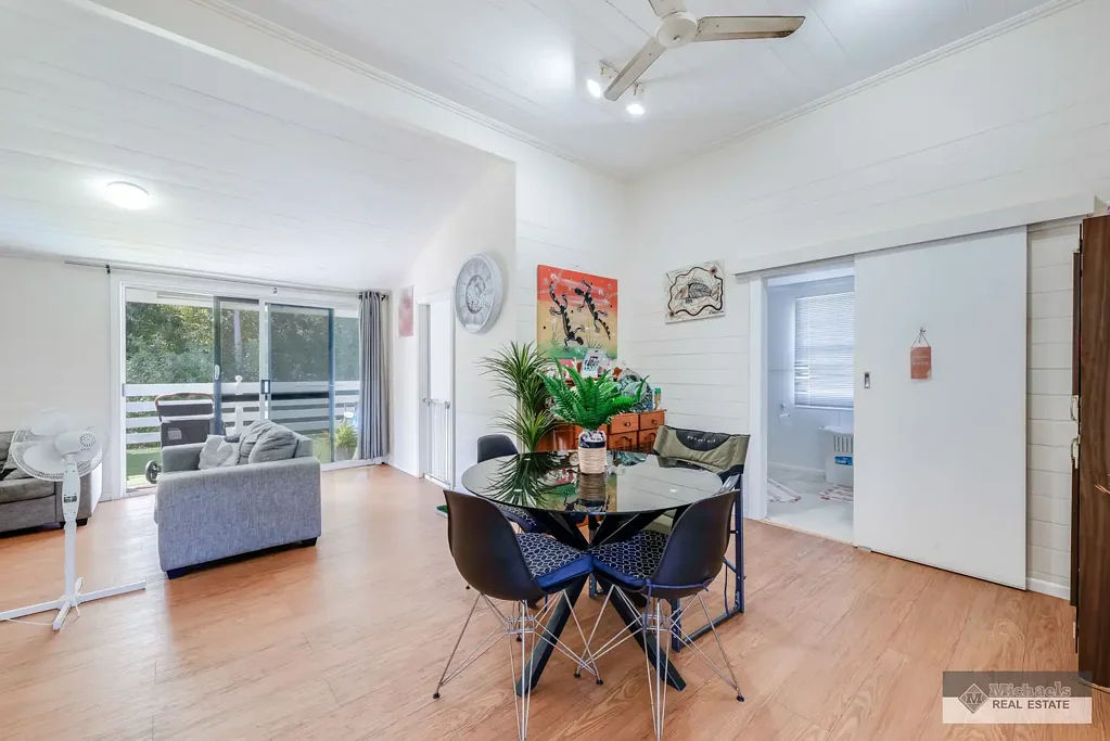 Bundaberg South 3Habitaciones New Price – well-maintained home on 903m² with 5.3% Gross Yield Potential!