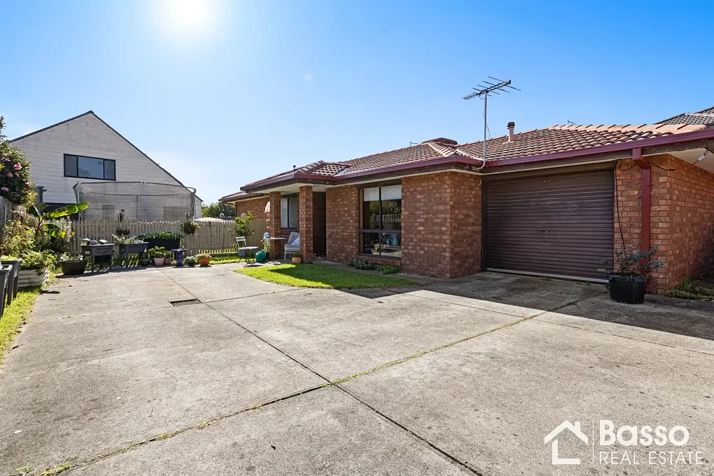 2/6 Cairns Street, Rosebud, VIC 3939