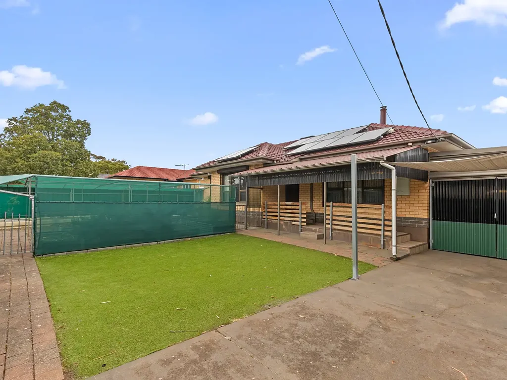 12 Jennifer Drive, Morphett Vale, SA 5162