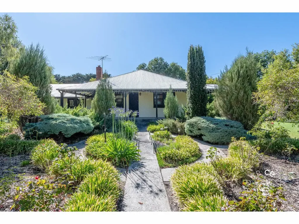 Birdwood 4Moenga A Rare and Enviable Lifestyle Property