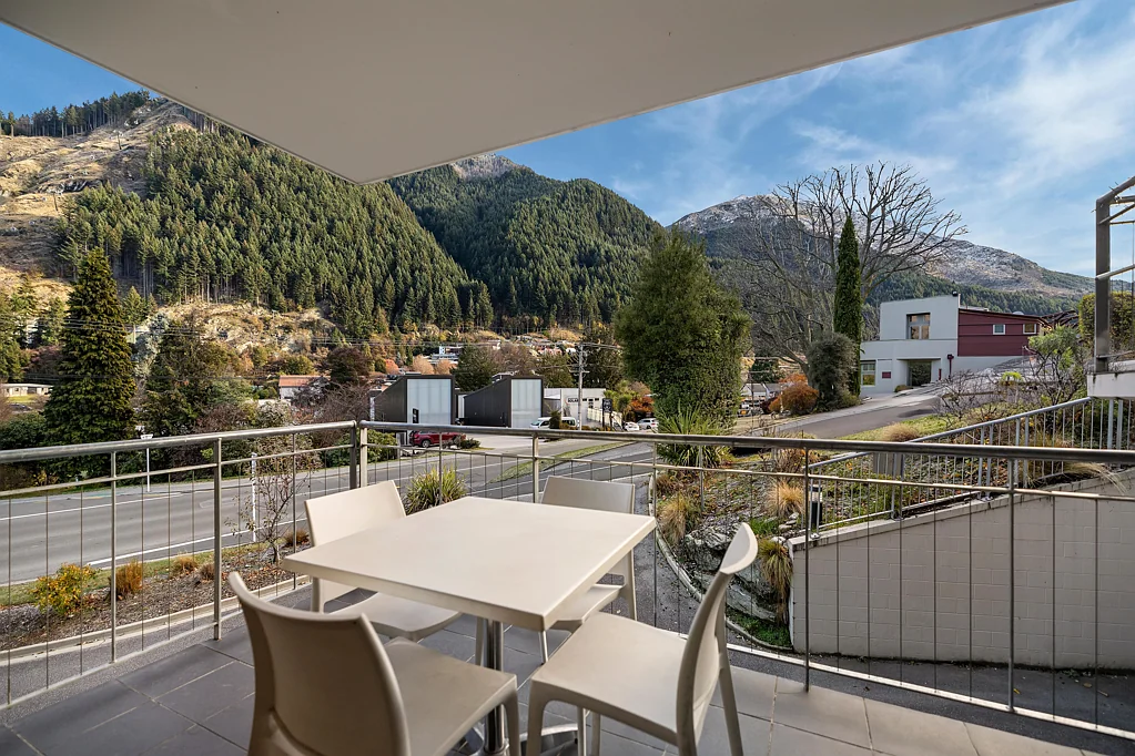 Queenstown 1房  Walk to Town - Entry-Level Queenstown Apartment