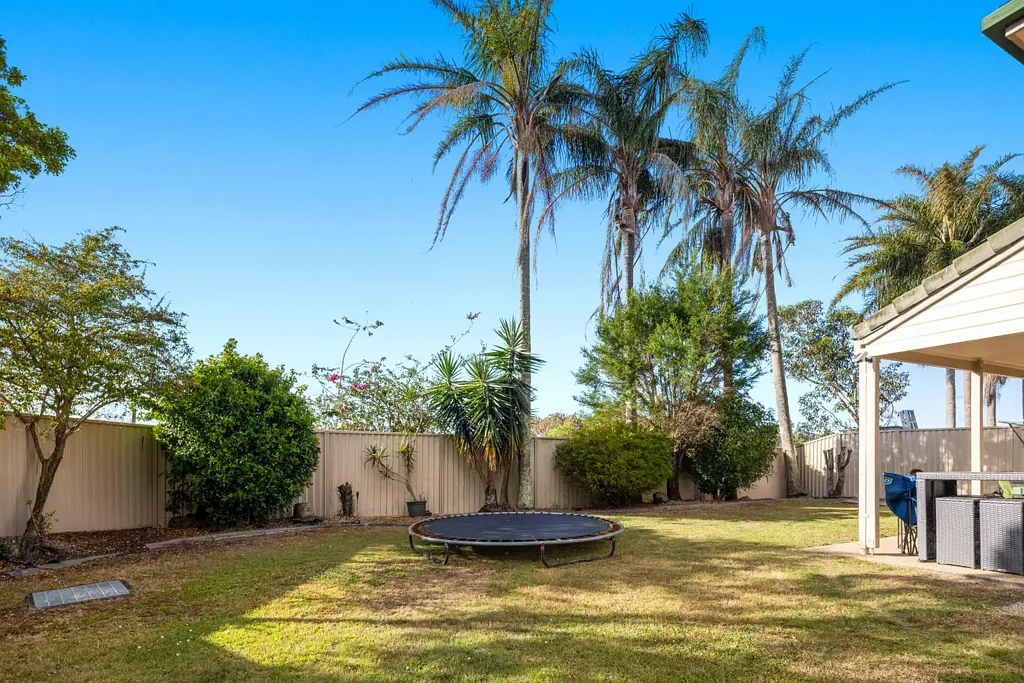 Nerang 3침실 A Rare Townhouse Offering Exceptional Outdoor Space