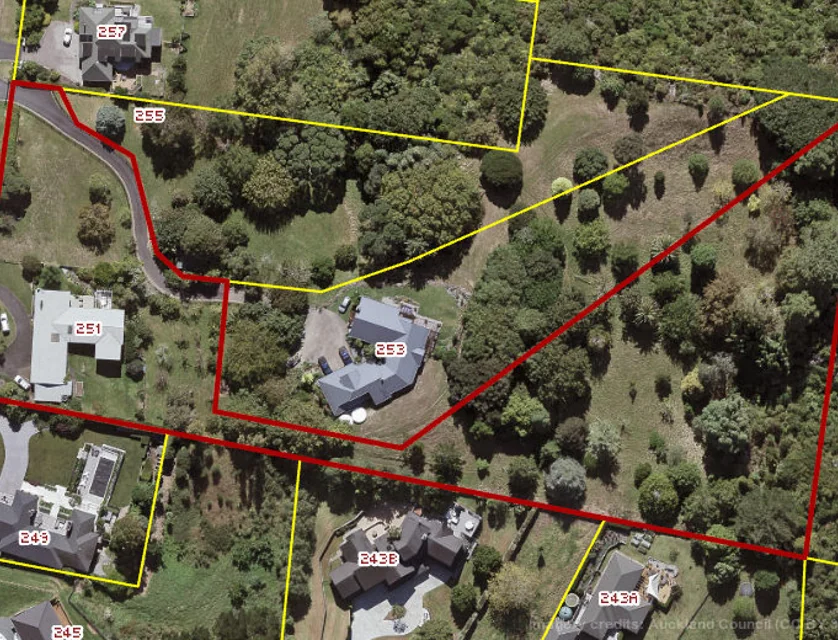 251 Point View Drive, Dannemora, Manukau City, 5 침실, 0 욕실