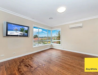 32 Cassidy Street, Queanbeyan West, NSW 2620, 3房, 1浴, House