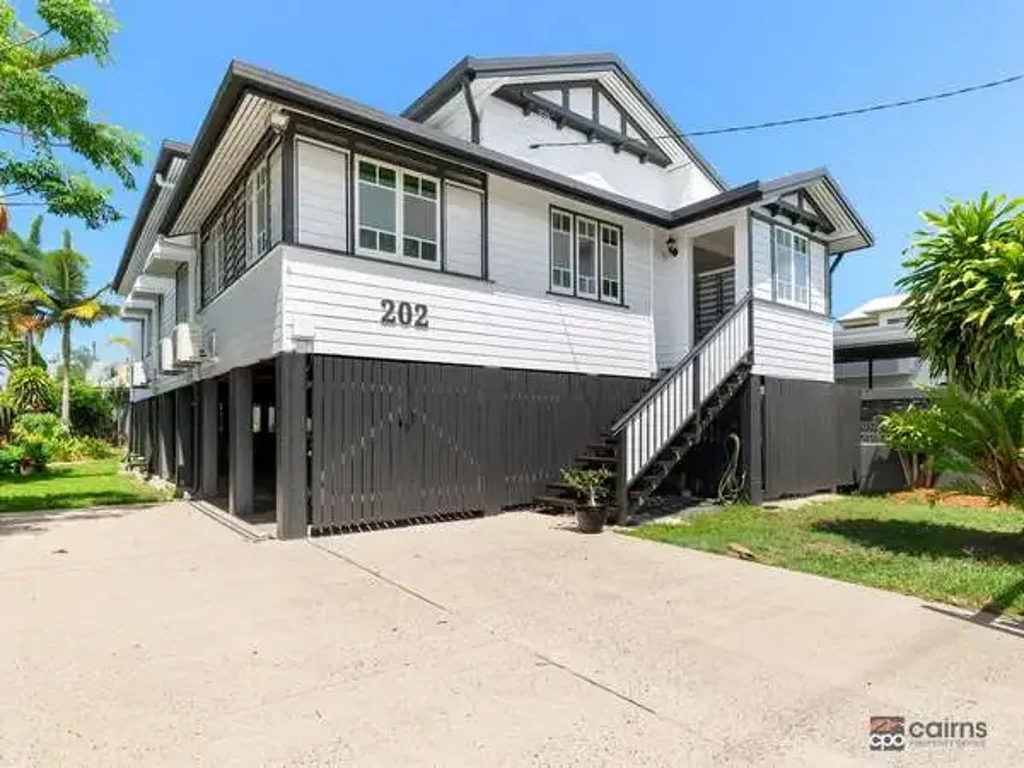 202 McLeod Street, Cairns North, QLD 4870