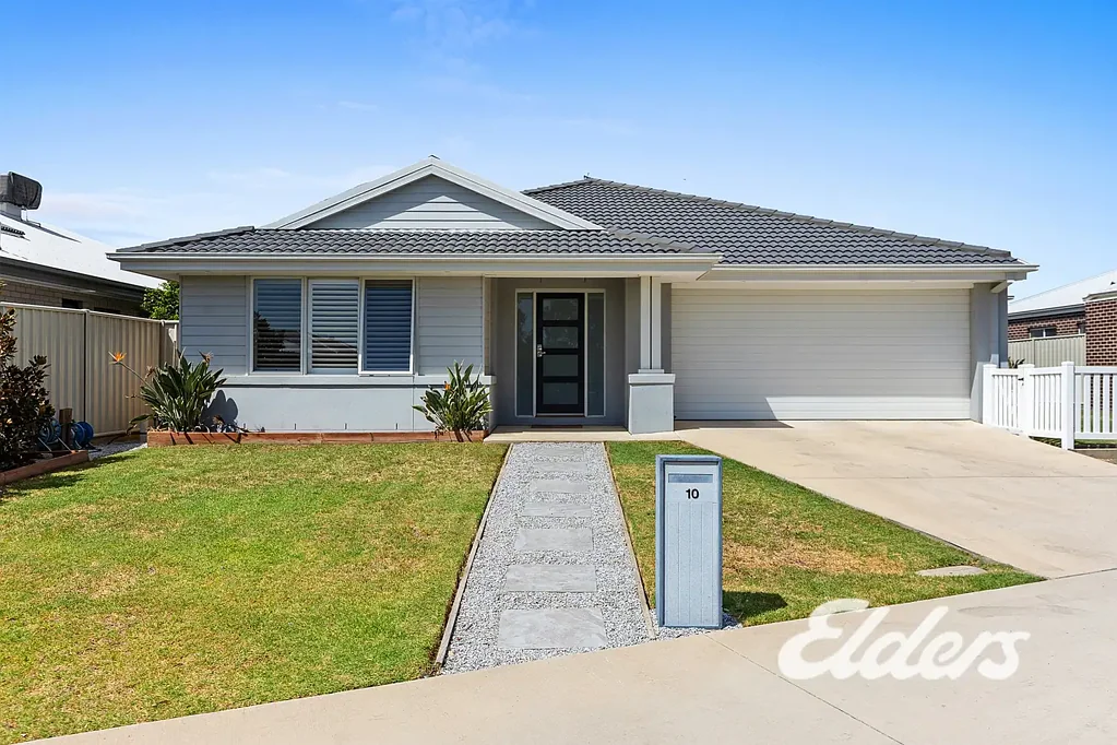 Yarrawonga 3 Bedroom Little charmer offering picturesque surrounds.