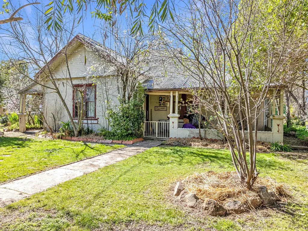 64 Main Street, Devenish, VIC 3726