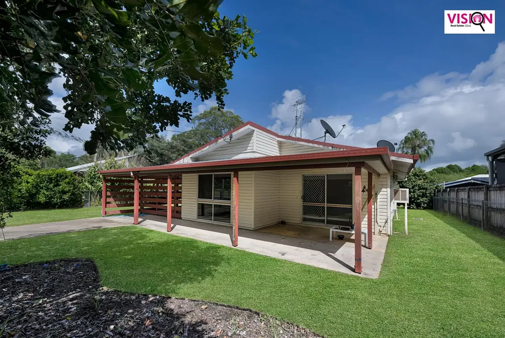 19 Manon Street, Armstrong Beach, QLD 4737