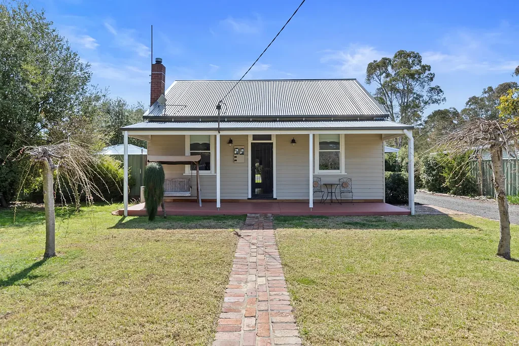 Murchison 2ਬੈੱਡਰੂਮ Charming Cottage Elegance In Murchison