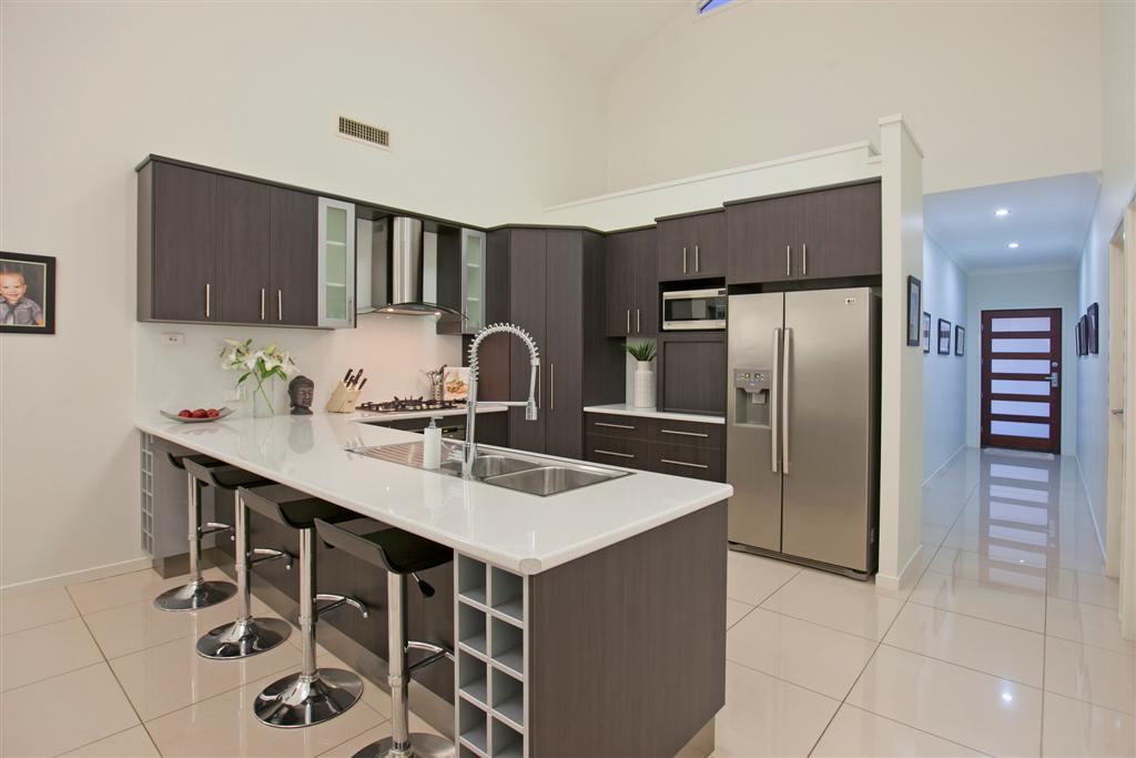 8 GUNADOO ST, THORNLANDS QLD 4164, 0 غرف, 0 حمامات, House