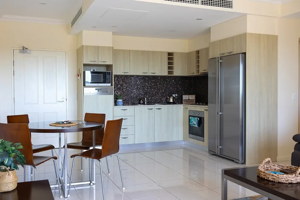 Parap 1Kwarto Generous One Bedder in Amenity Stacked Complex