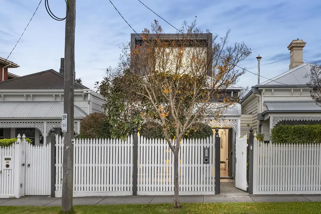 Armadale 4침실 Classic Victorian Elegance, Reimagined for Family Living