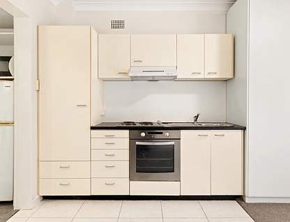 1/450 Pacific Highway, Lane Cove, Lower North Shore, 1房, 1浴, Studio