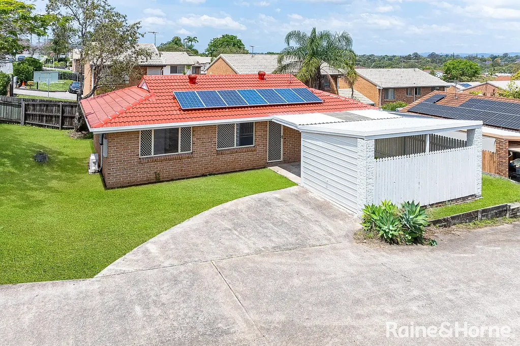 Woodridge 3房 难得一遇！永久产权 - 无物业管理费！ RARE FIND! FREEHOLD OWNERSHIP - NO BODY CORPORATE FEES!
