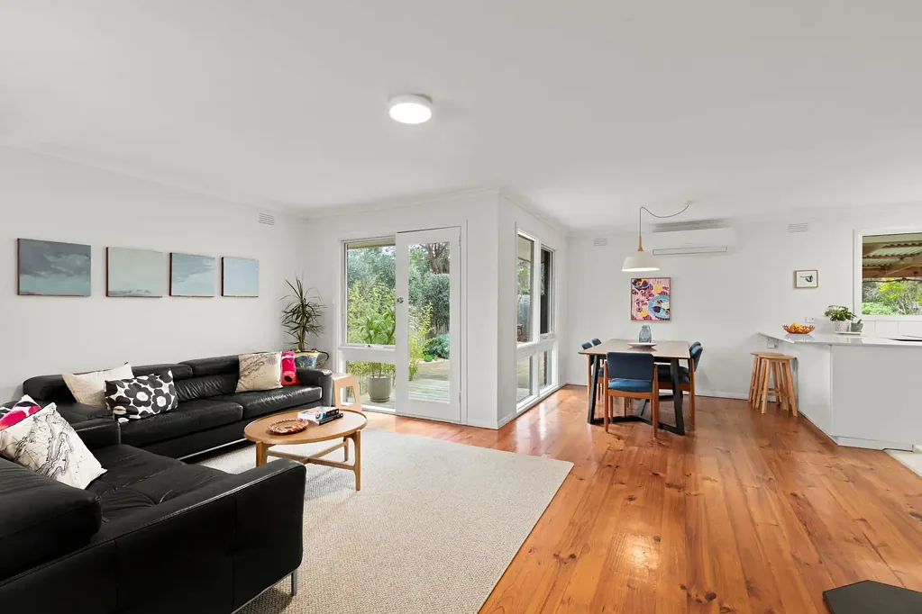 Barwon Heads 3 Slaapkamer Classic Coastal Living with a Fresh, New Feel