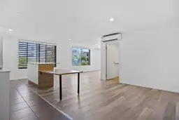 1308/6-8 Waterford Court, Bundall