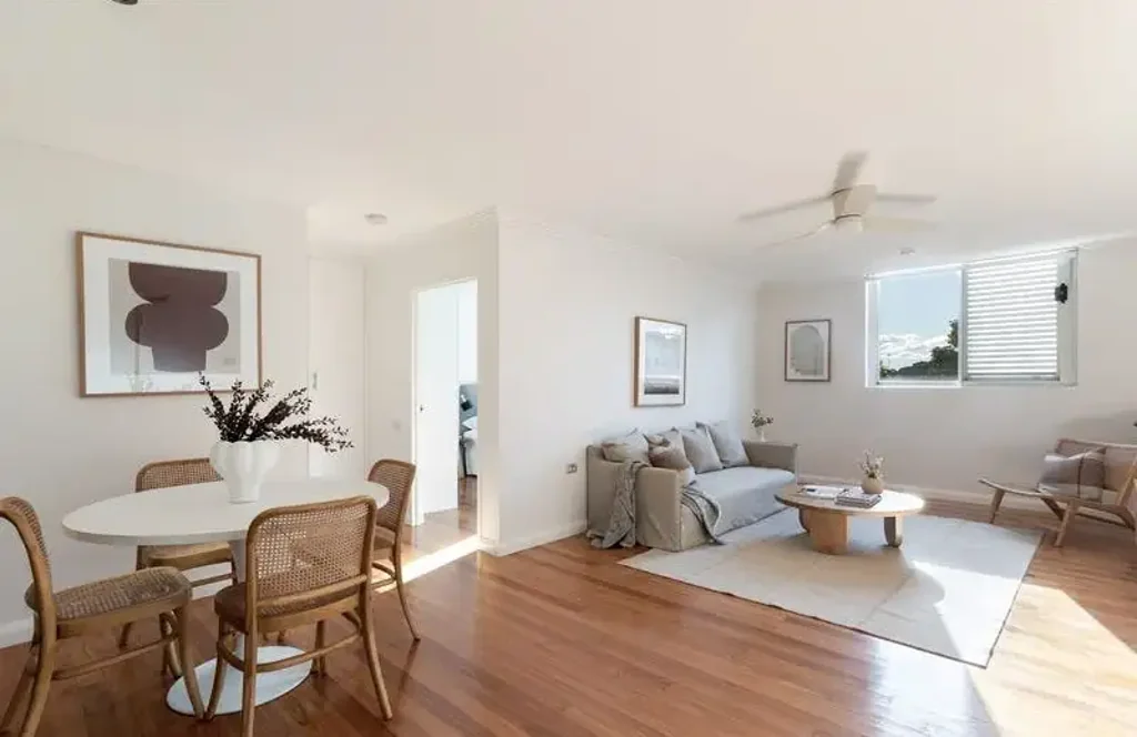 Refined Retreat In Premium Locale