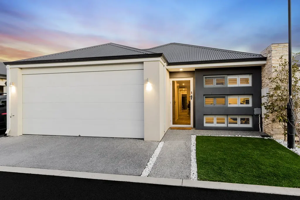 Hammond Park 4房  Parkside Luxury Meets Effortless Family Living