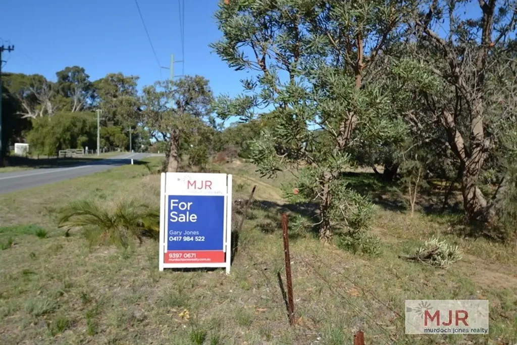 Karnup RARE EARTH - UNDER OFFER WITH GARY THE LAND MAN FROM MJR