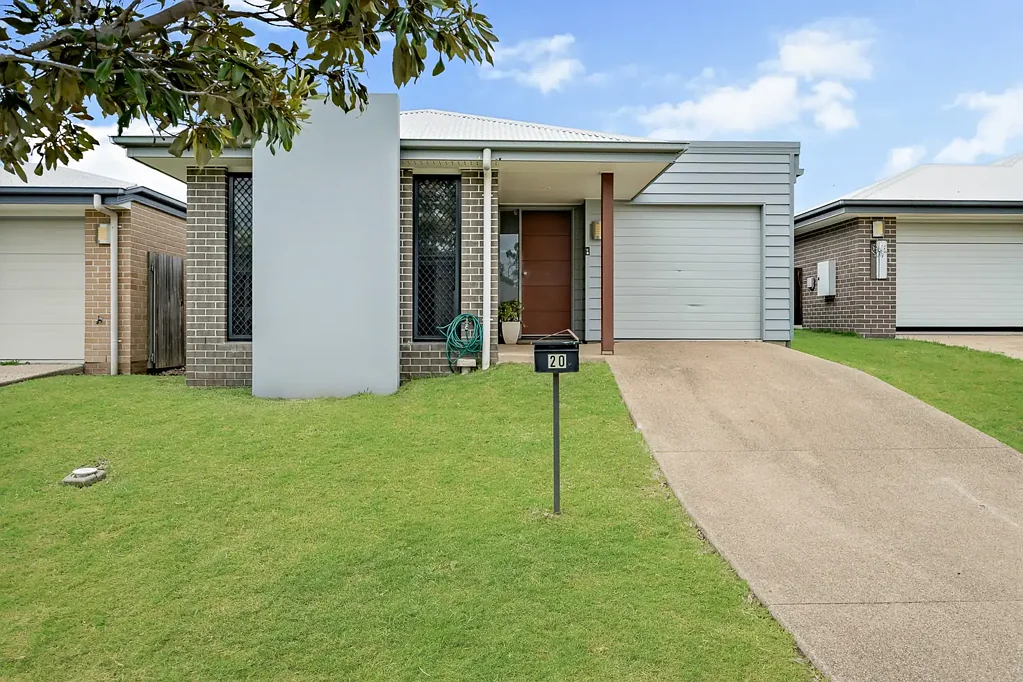 20 Petrel Street, Kirkwood, QLD 4680