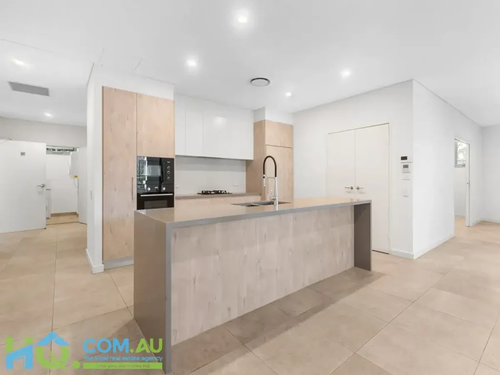 North Kellyville 3房  Contemporary 3-Bedroom Apartment with Spacious Layout and Private Outdoor Patio in North Kellyville