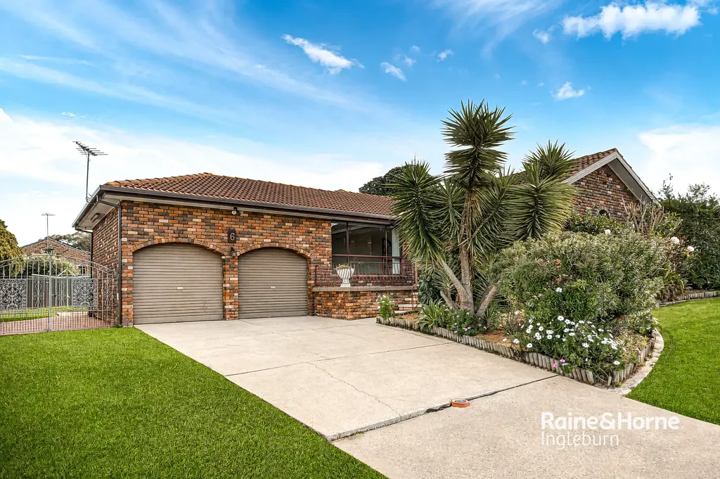 Ingleburn 4房  Solid Brick Family Home | 620sqm | Granny Flat Potential (STCA)