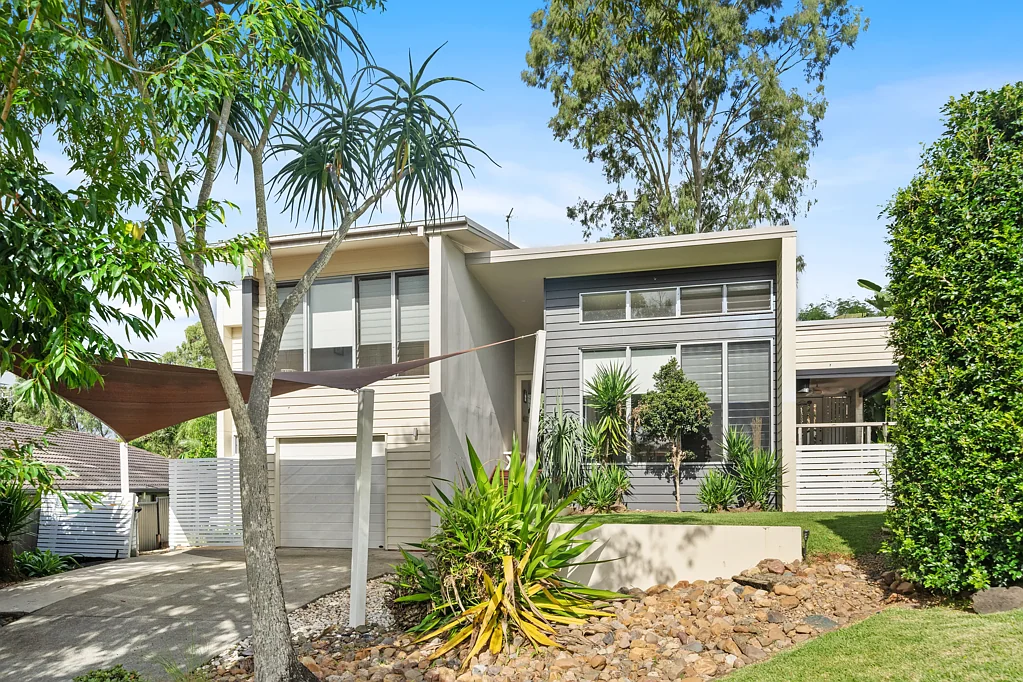 41 Cairngorm Street, Carrara, QLD 4211