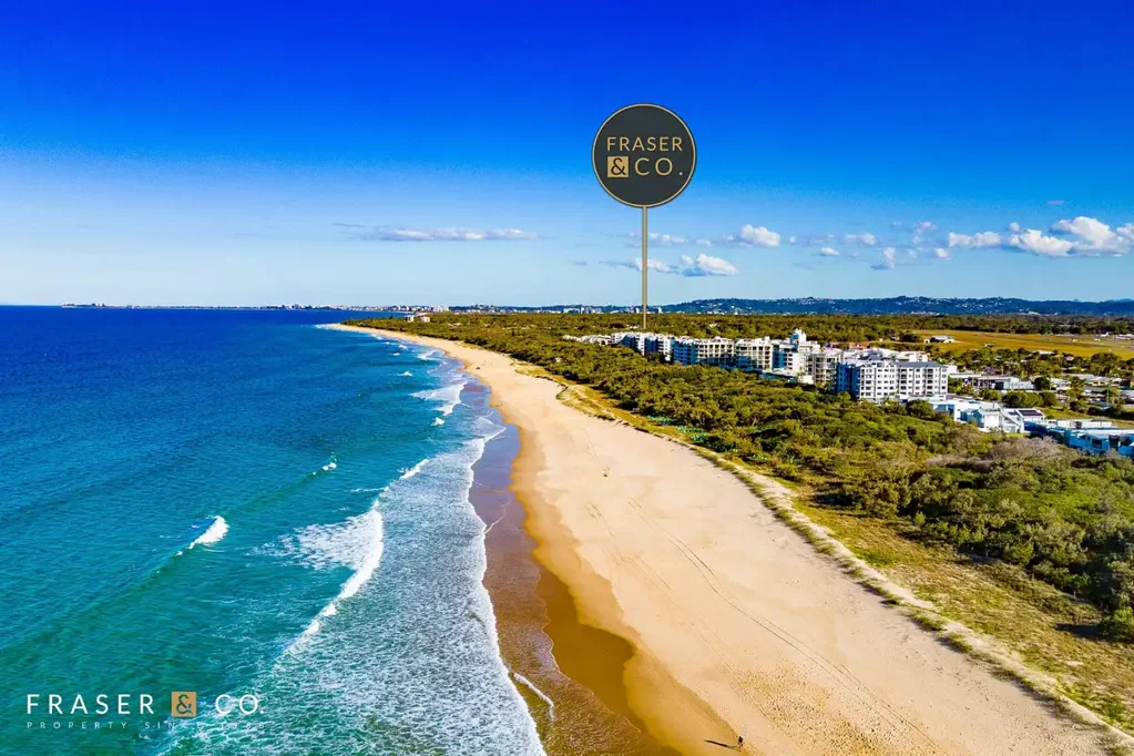 Marcoola 3침실 Penthouse-Style Beachfront Living with Ocean Views
