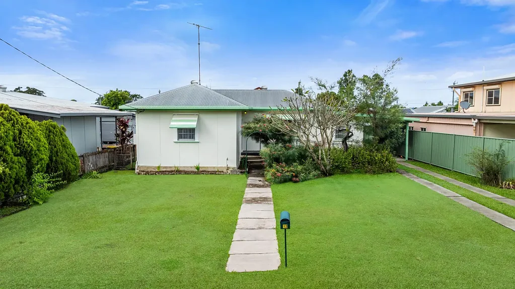 12 Mossberry Avenue, Junction Hill, NSW 2460