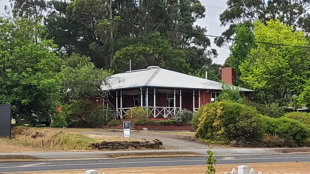 34 Albany Highway, Mount Barker, WA 6324