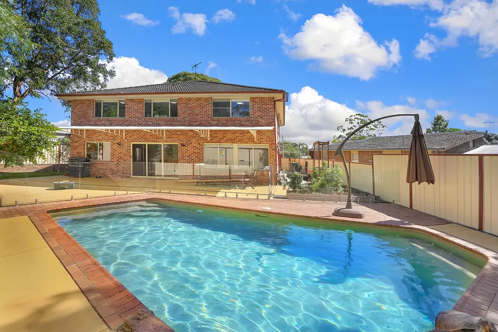 9 Akron Place, Toongabbie, NSW 2146