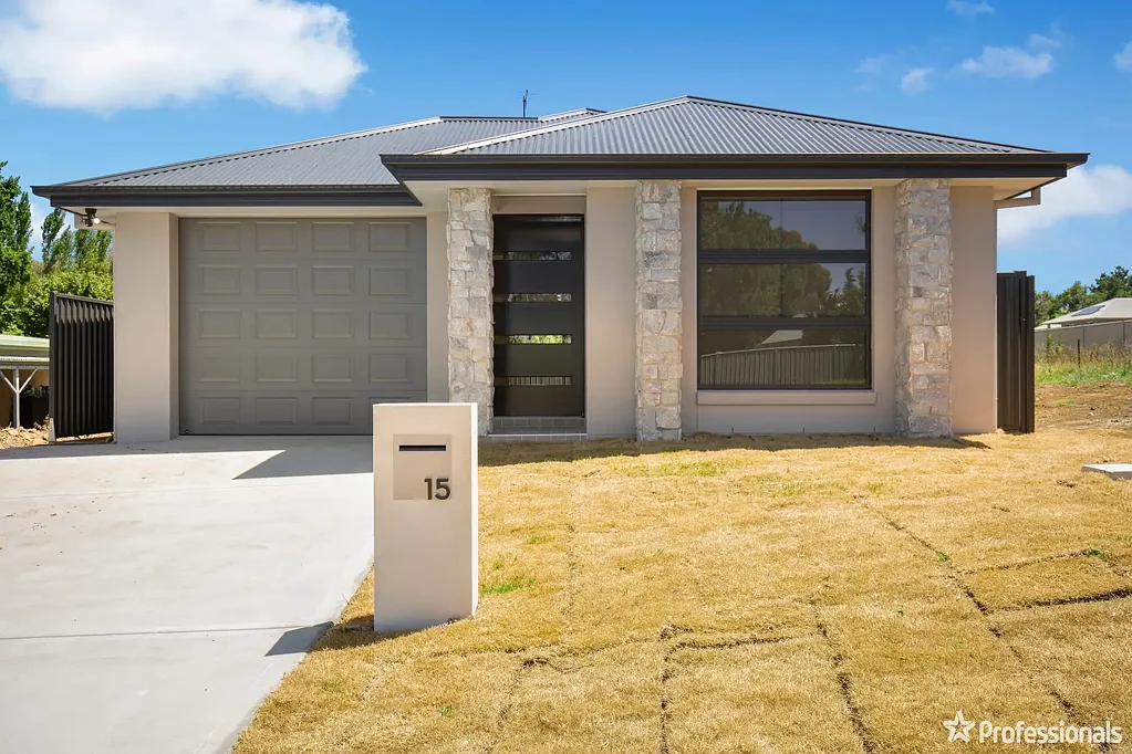 Armidale 4部屋 Exciting Opportunity for Investors and Developers