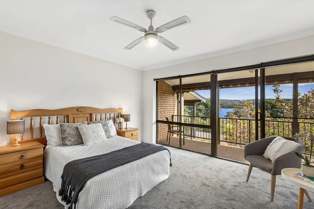 Point Frederick 2房  Waterside living – prime location