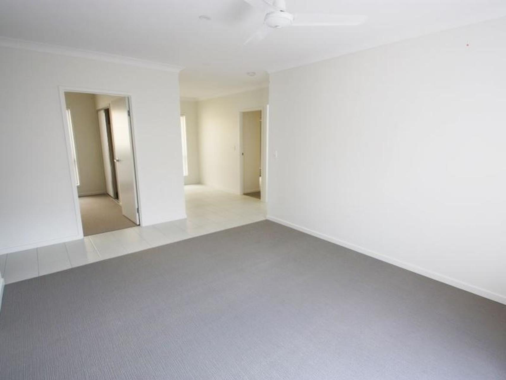 86 WOLLOMBI AV, ORMEAU HILLS QLD 4208, 0房, 0浴, House