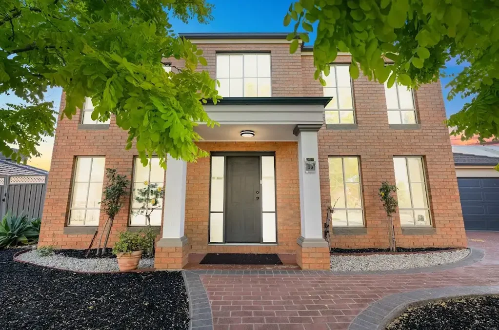 Tarneit 5 Slaapkamer Spacious Family Home with 5 Bedrooms in Tarneit
