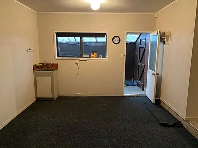 Tidy Two Bedroom Unit
