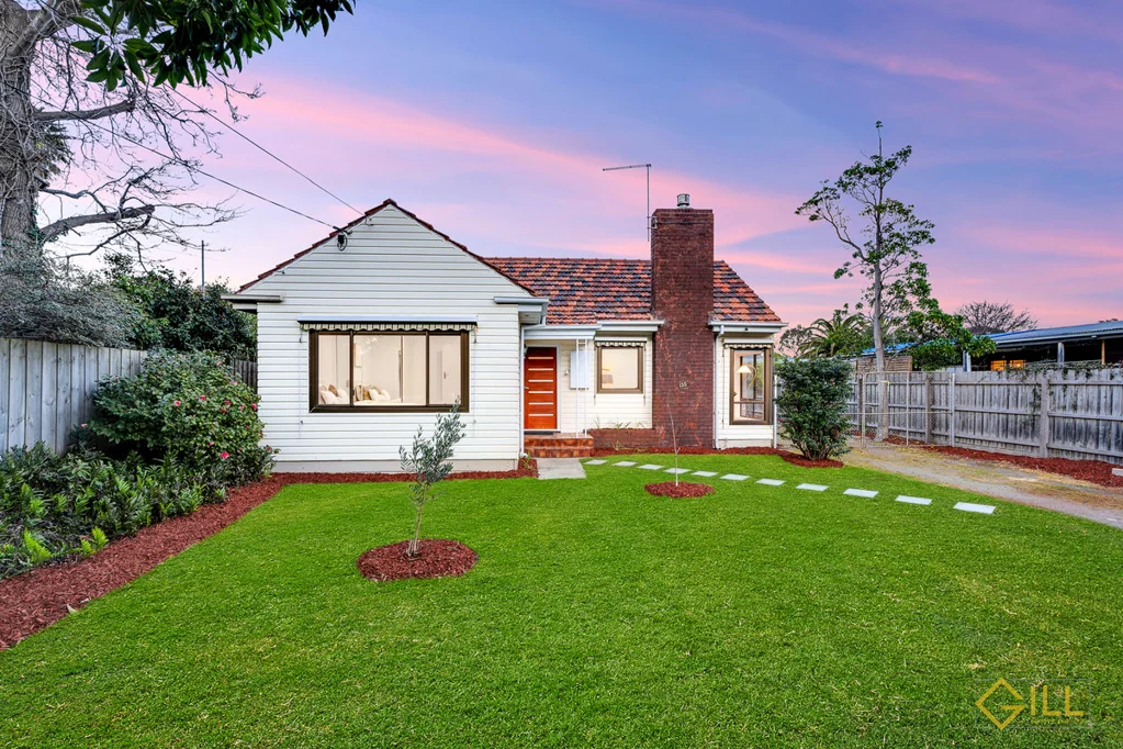 135 Rosslyn Avenue, Seaford, VIC 3198