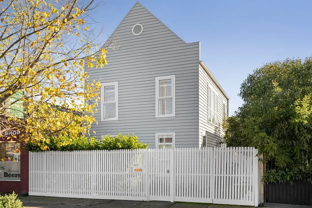 Williamstown 5 Bedroom More Than An Address, An Identity