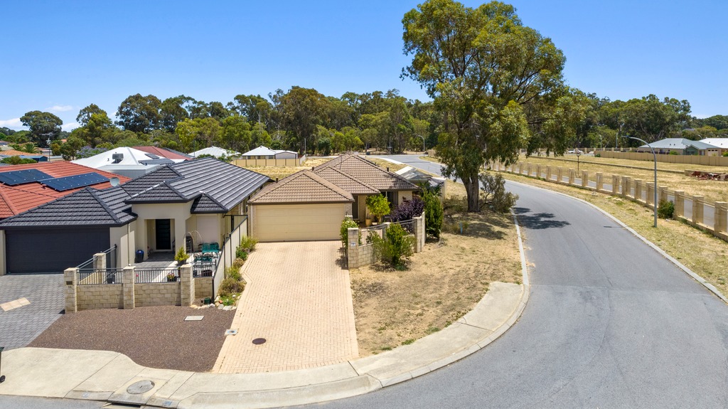 2 PINGLE DR, GREENFIELDS WA 6210, 0房, 0浴, House