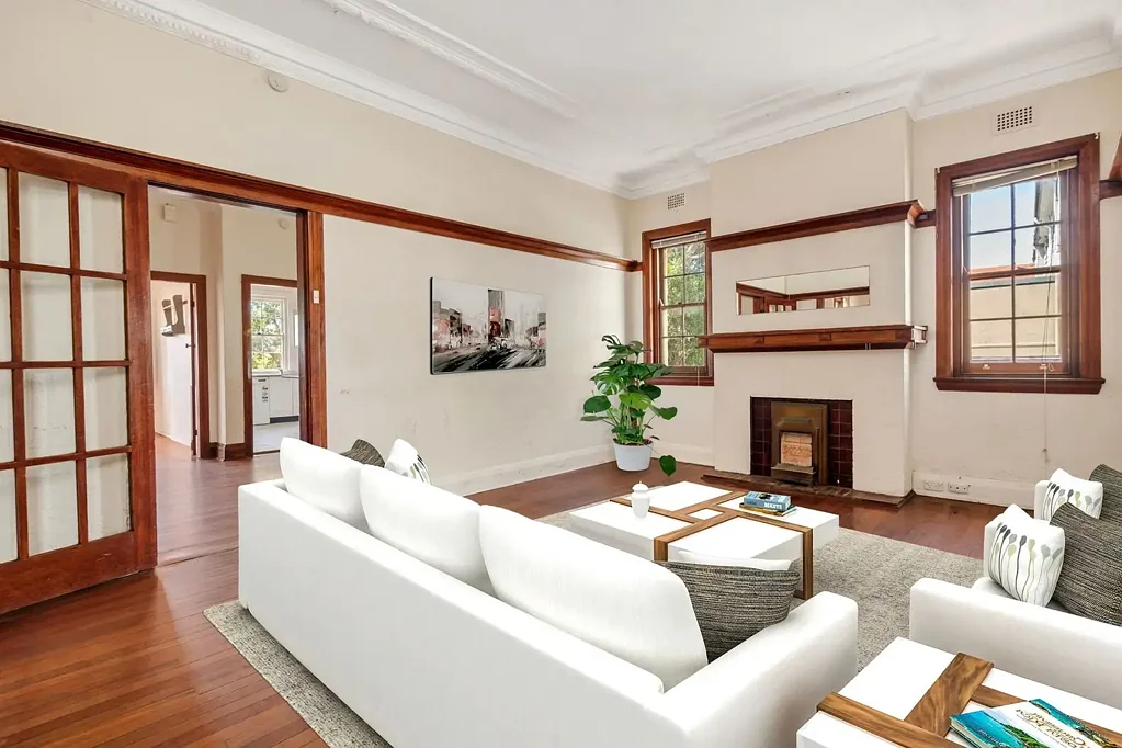 Spacious 4 bedroom 2 Bath unit with private entrance & garage