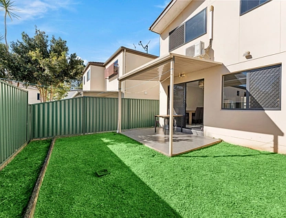 2/43 Doulton Street, Calamvale, Brisbane - Southern Region, 3 Kuwarto, 2 Banyo, Townhouse